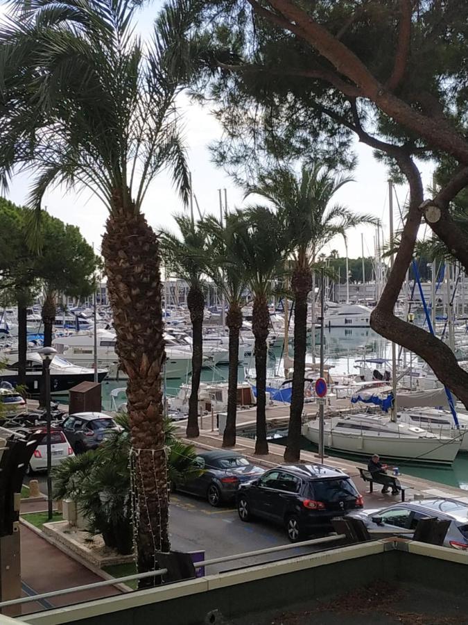 Studio Rez De Jardin Marina Baie Des Anges Villeneuve-Loubet Esterno foto